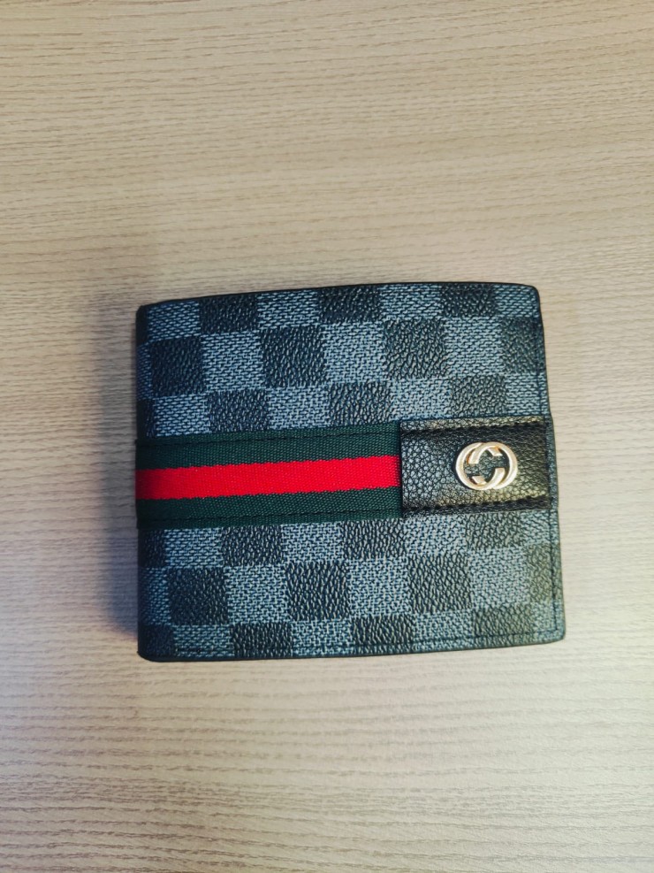 Premium Korean New Design Bi-Fold Leather Purse For Men