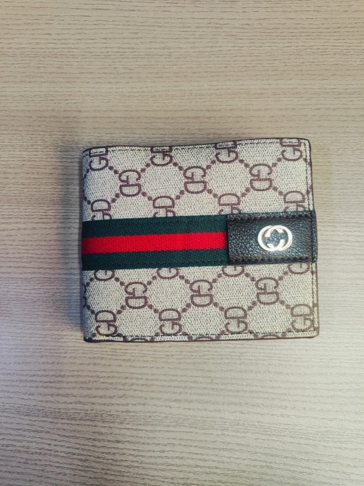 Premium Korean New Design Bi-Fold Leather Purse For Men